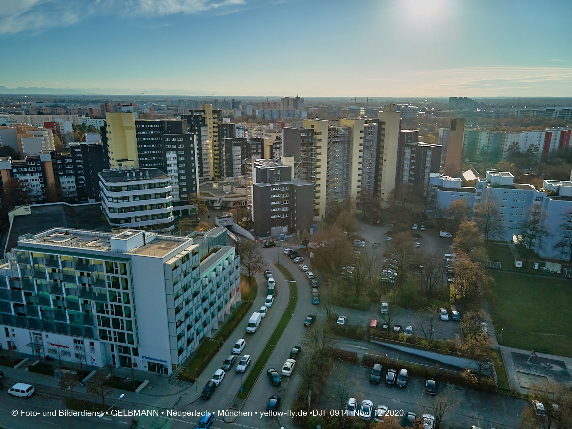 12.11./09.11.2020 - Marx-Zentrum und Umgebung am Karl-Marx-Ring in Neuperlach